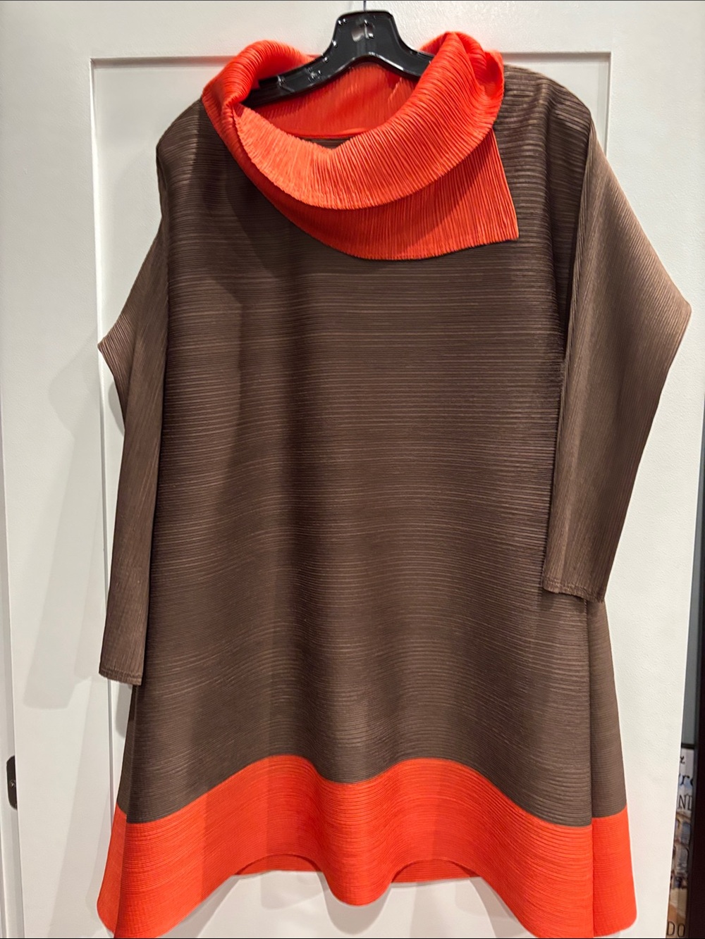 Brown & Orange Long Sleeve Swing Top with Contrast Neckline